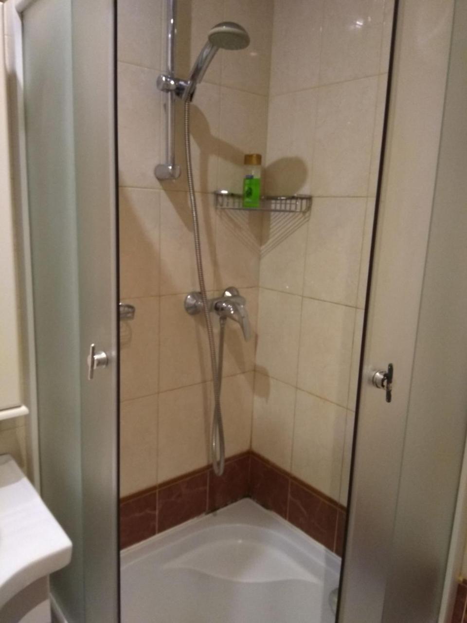 Apartment 2 Rooms Slobozhansky Prospekt Nizhnedneprovsk Bagian luar foto